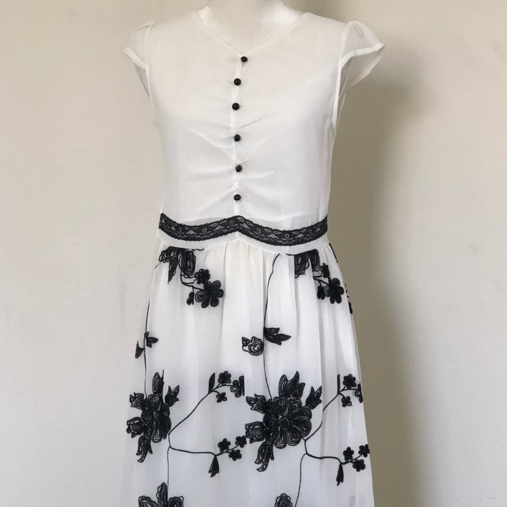 Black and white dress